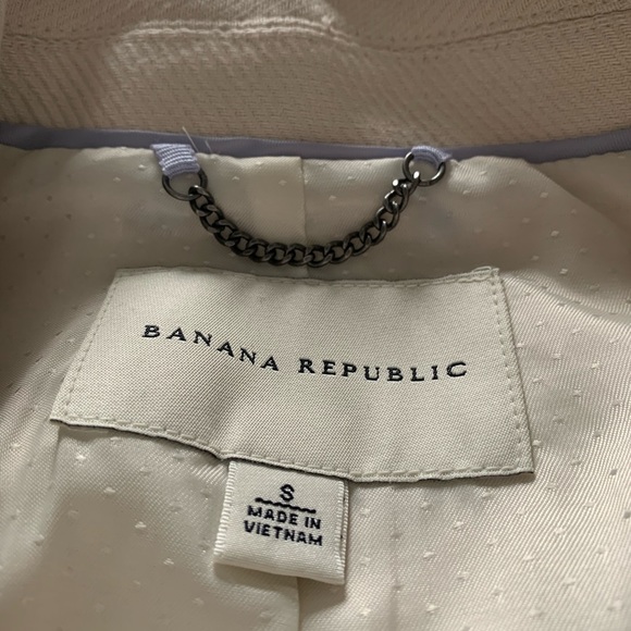 EUC! Banana Republic Cream Cotton Lady Coat - Picture 2 of 7